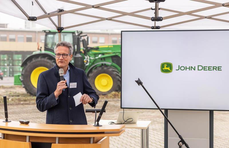 John Deere potwierdza pozycję na rynku ciągników